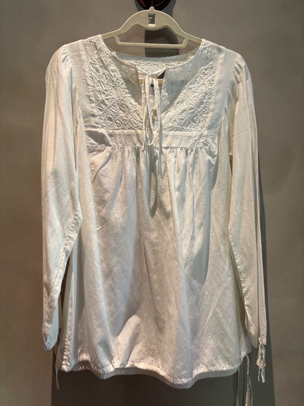 White Embroidered Long Sleeve Cinched Blouse
